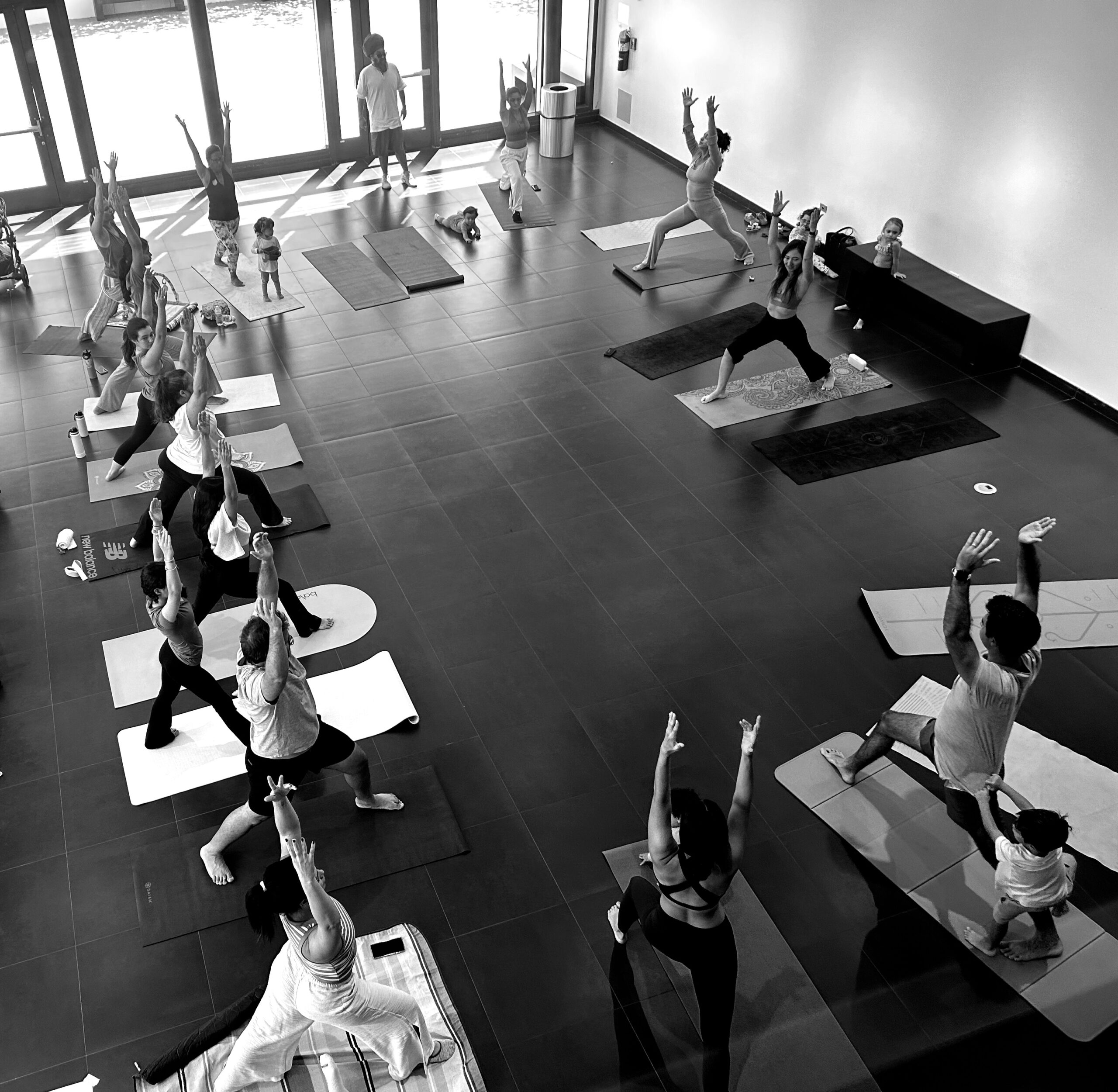 Yoga en Familia - MADMI